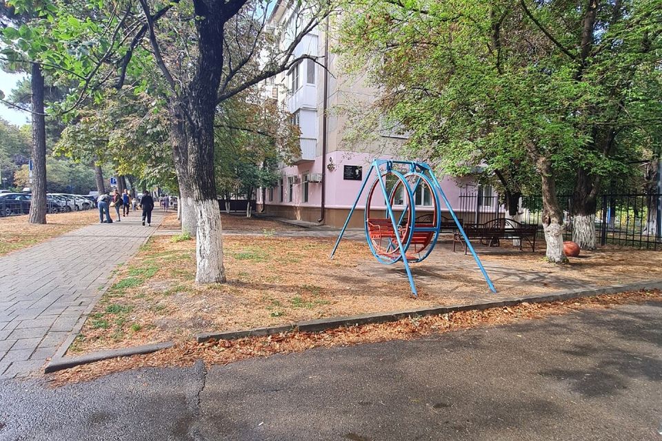 Улица советов 10. Hoff ул. советов, 1, новороссийск фото.