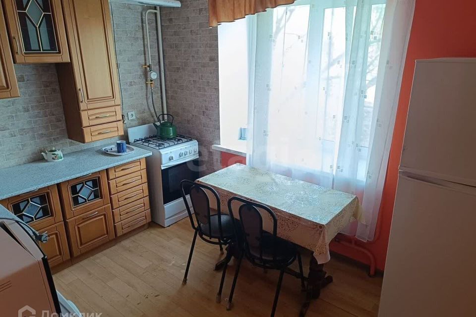 Сдаётся 2-комнатная квартира, 58.5 м²