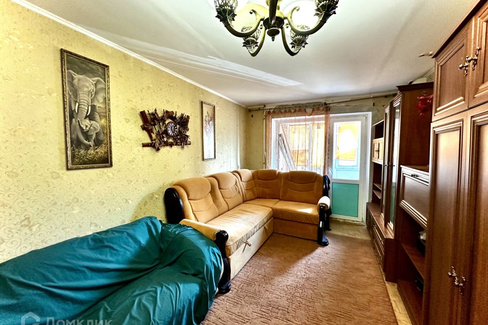 Продаётся 3-комнатная квартира, 55.8 м²