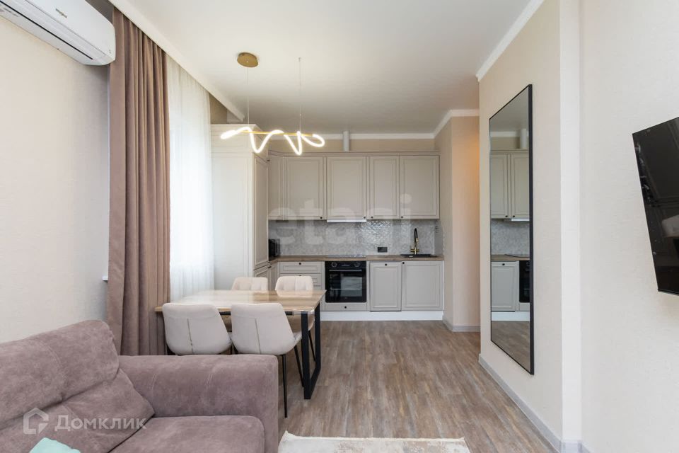 Продаётся 2-комнатная квартира, 60.3 м²