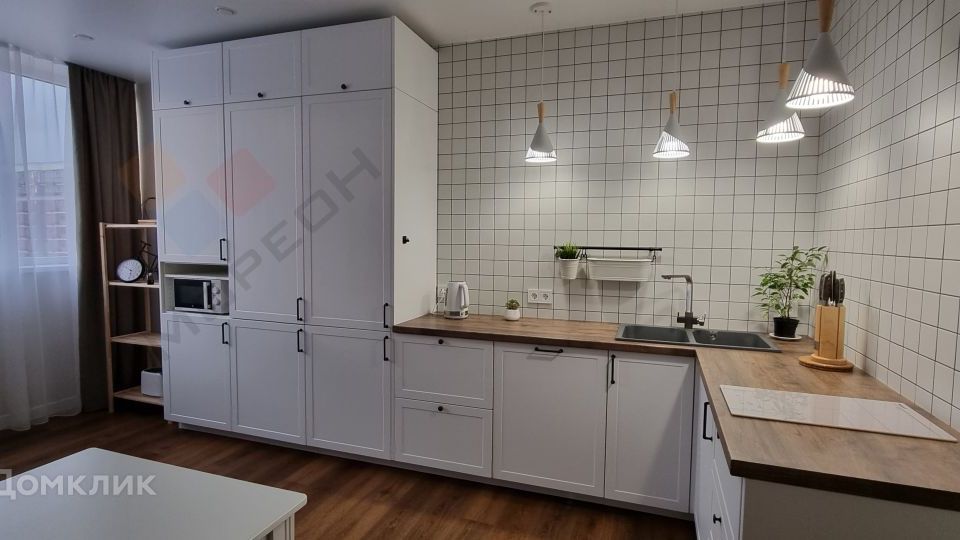 Продаётся 3-комнатная квартира, 69.5 м²