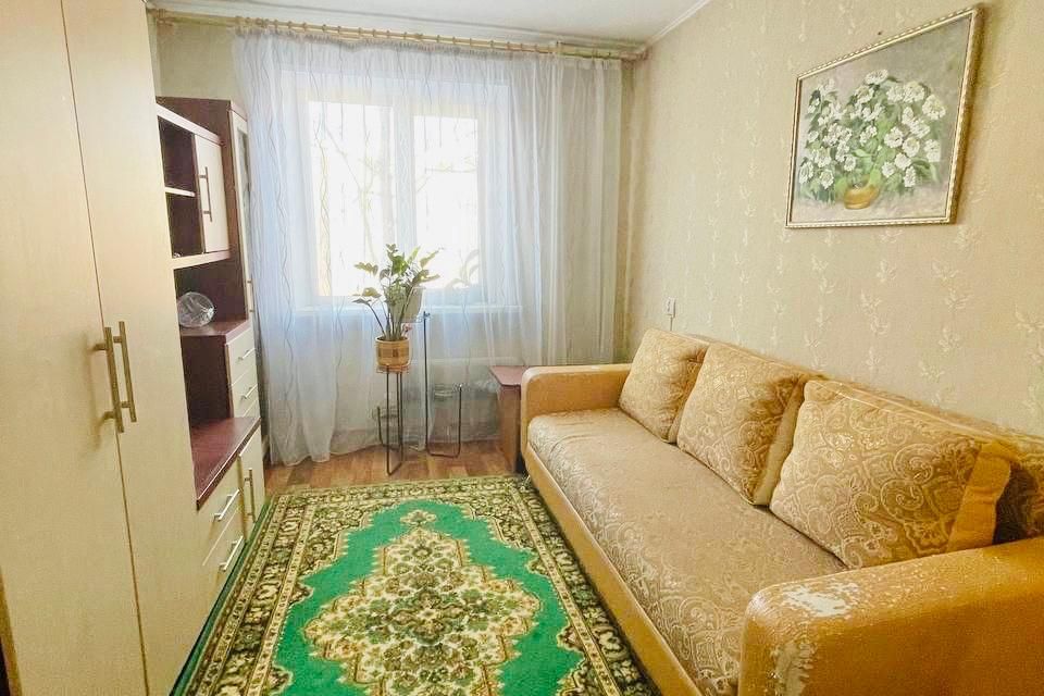Продаётся 3-комнатная квартира, 65 м²