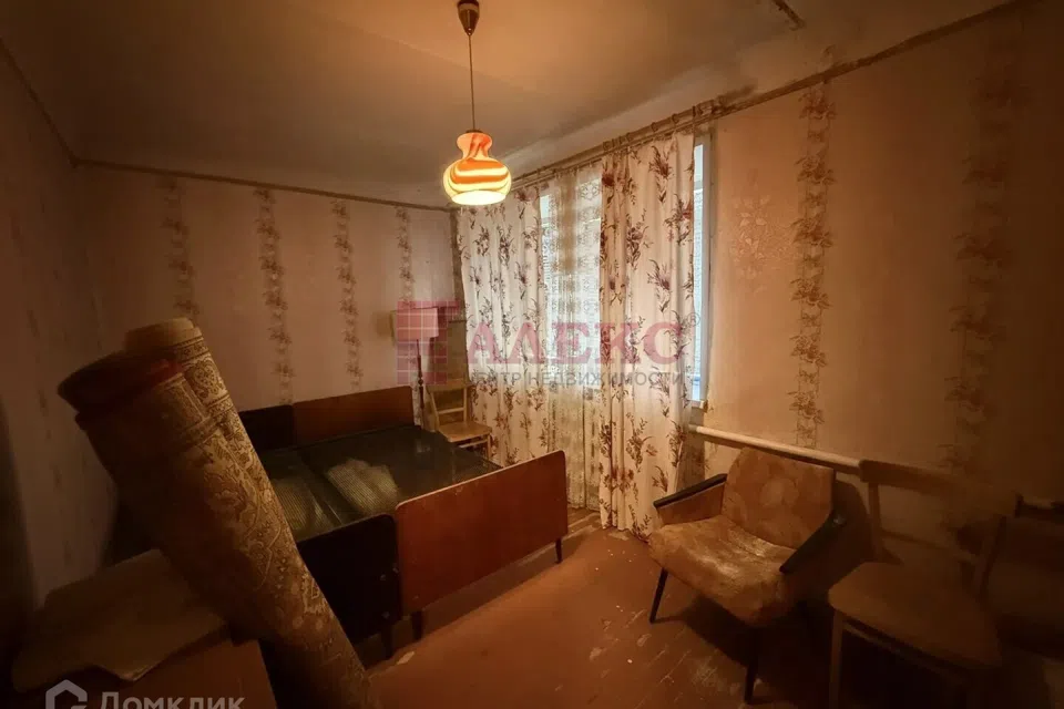 Продаётся 3-комнатная квартира, 61.4 м²