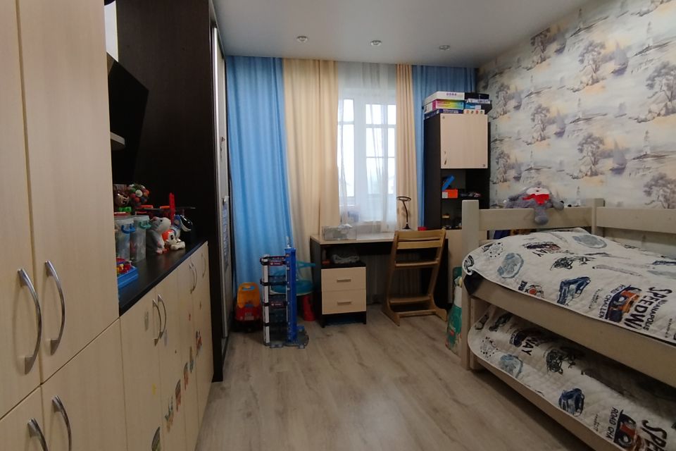 Продаётся 2-комнатная квартира, 47.2 м²