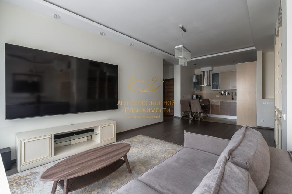 Сдаётся 3-комнатная квартира, 116 м²
