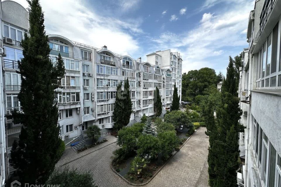 Продаётся 3-комнатная квартира, 85 м²