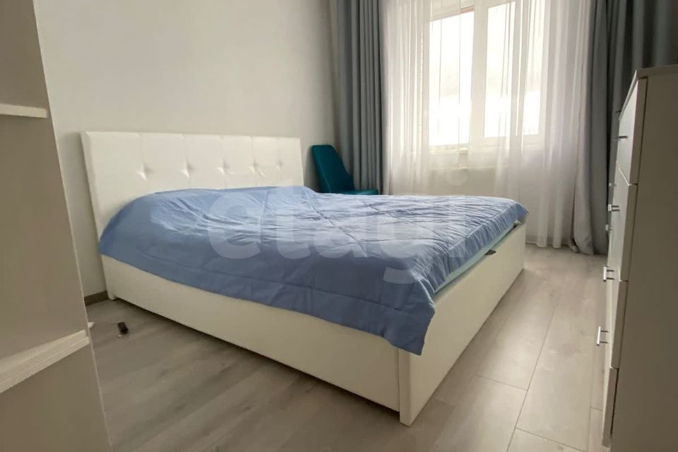 Сдаётся 2-комнатная квартира, 52.2 м²