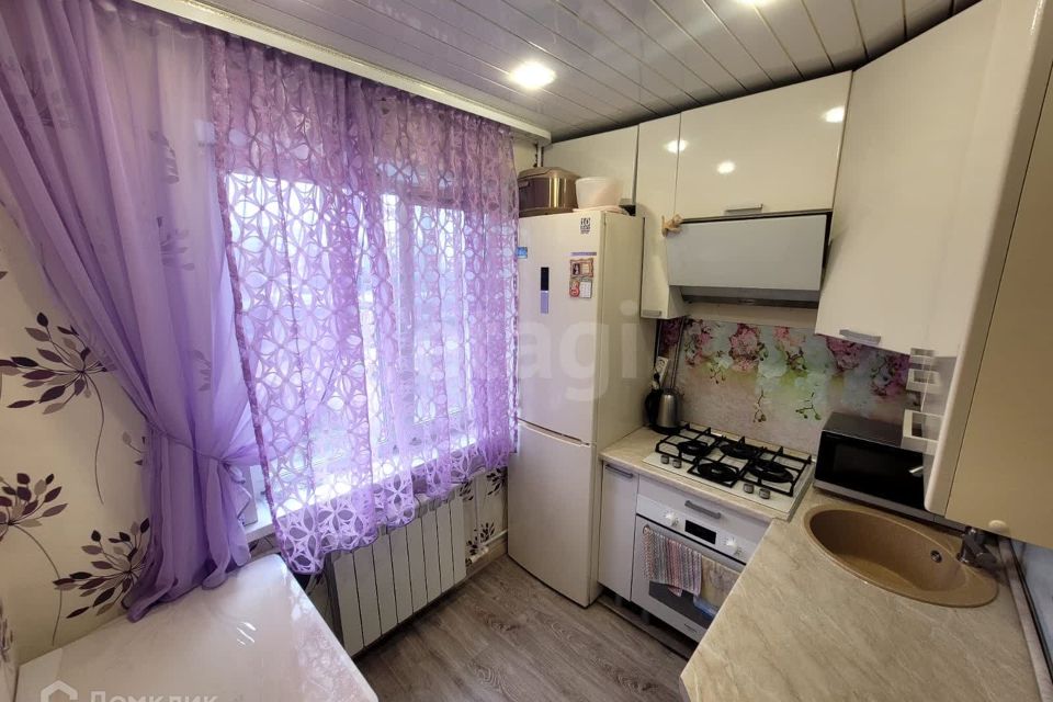 Продаётся 2-комнатная квартира, 43.8 м²
