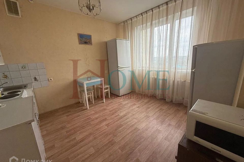 Сдаётся 1-комнатная квартира, 46 м²