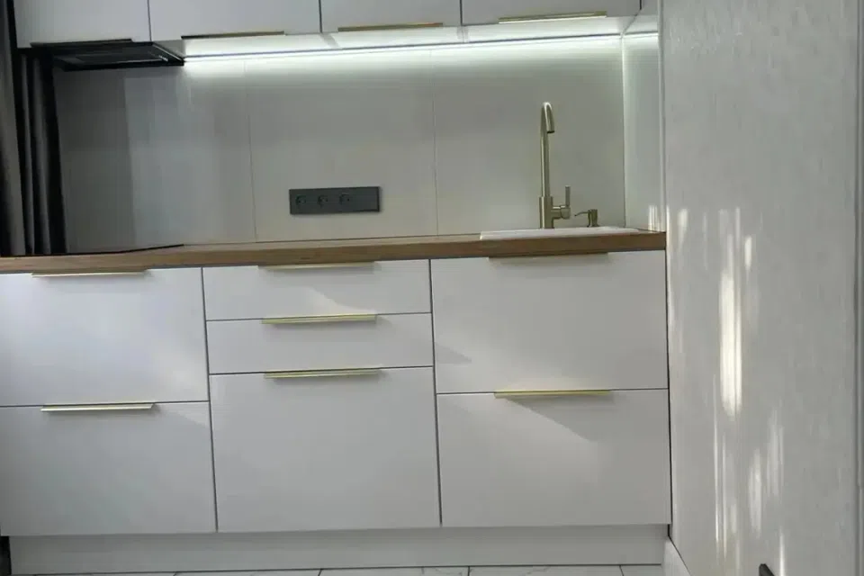 Продаётся 2-комнатная квартира, 41.8 м²