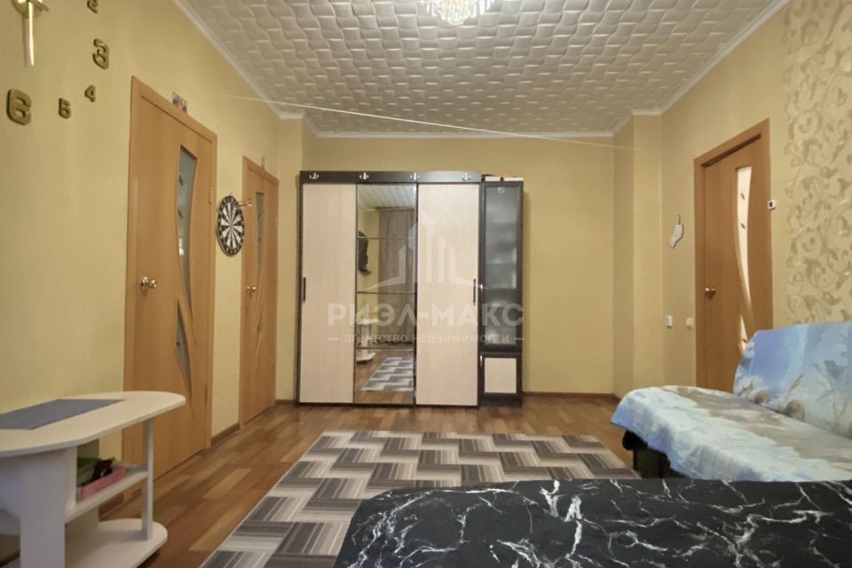 Продаётся 3-комнатная квартира, 53.2 м²