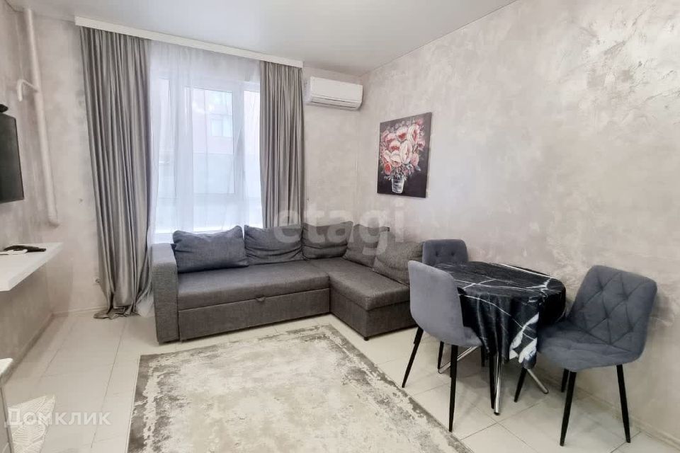 Продаётся 1-комнатная квартира, 45.4 м²