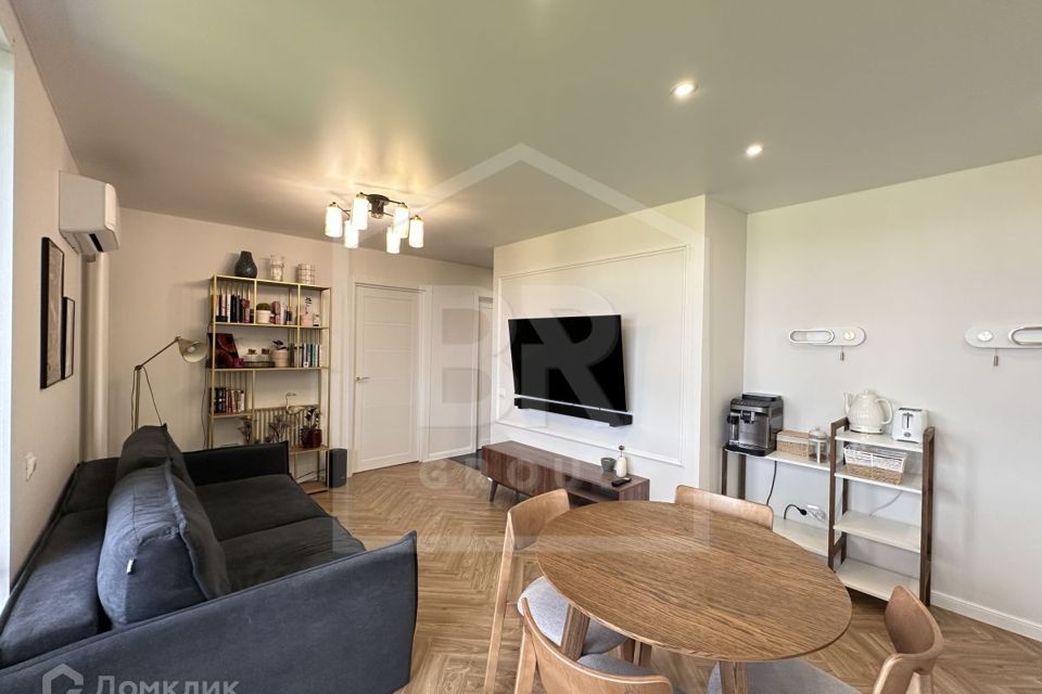 Продаётся 2-комнатная квартира, 52.5 м²