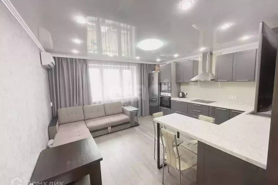 Продаётся 2-комнатная квартира, 53 м²