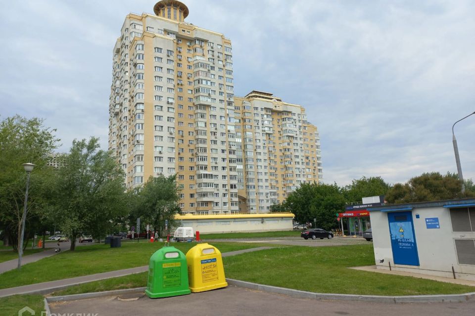 Продаётся 2-комнатная квартира, 73.2 м²