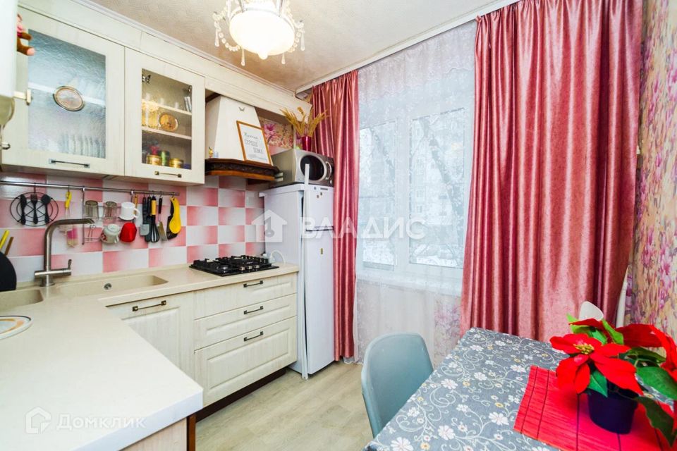 Продаётся 1-комнатная квартира, 30.6 м²