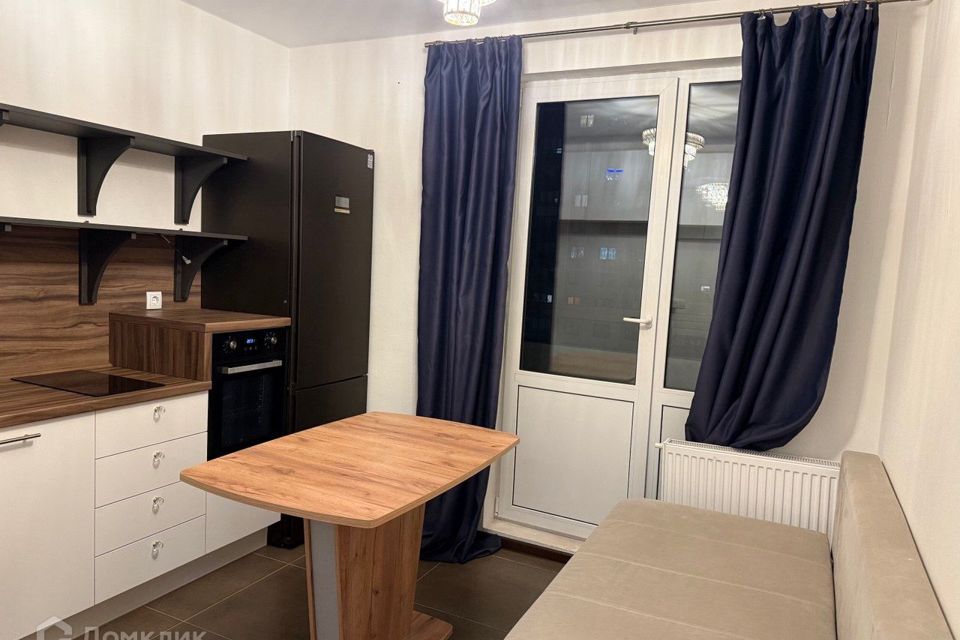 Продаётся 1-комнатная квартира, 34 м²