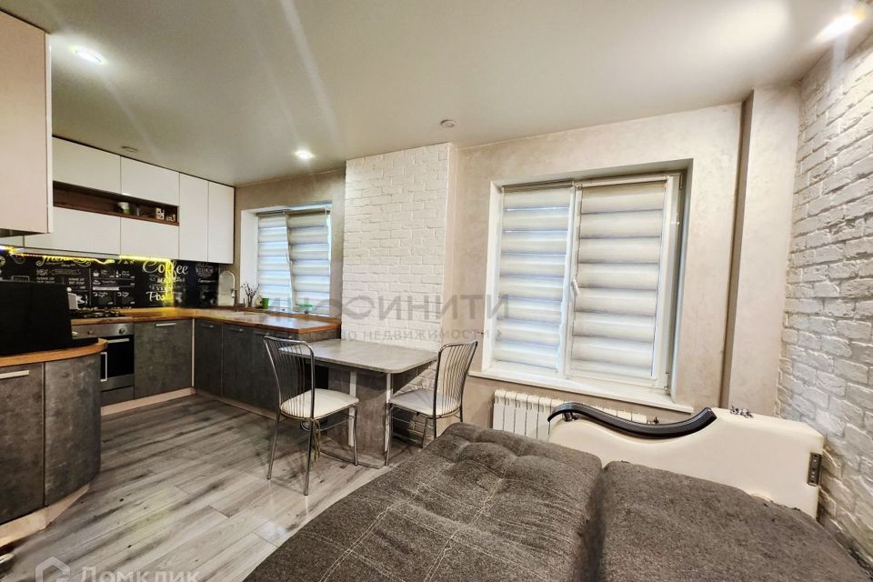 Продаётся 3-комнатная квартира, 57.5 м²