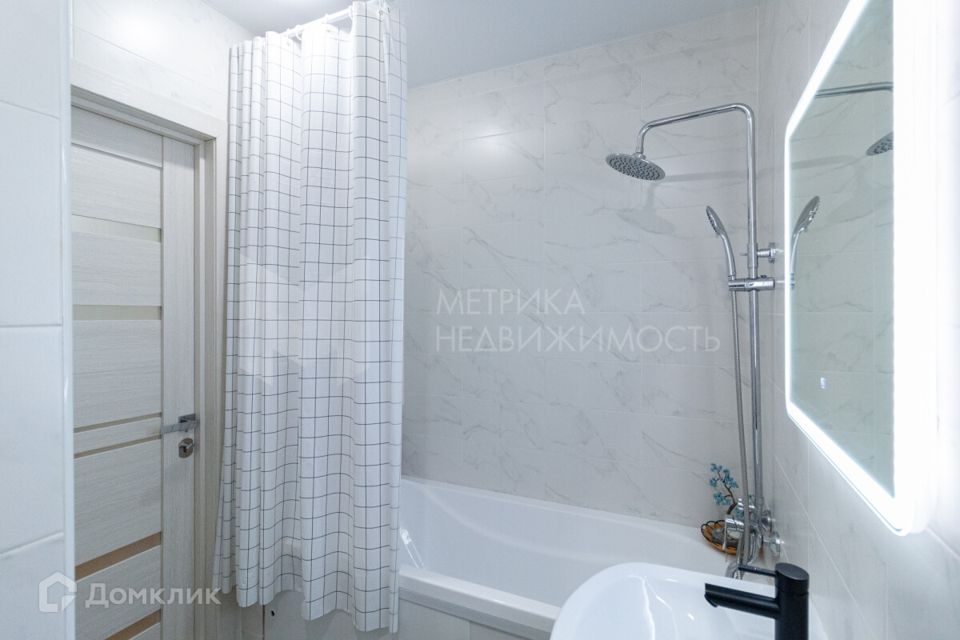 Продаётся 1-комнатная квартира, 46 м²