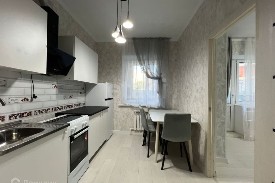 Сдаётся 2-комнатная квартира, 52 м²