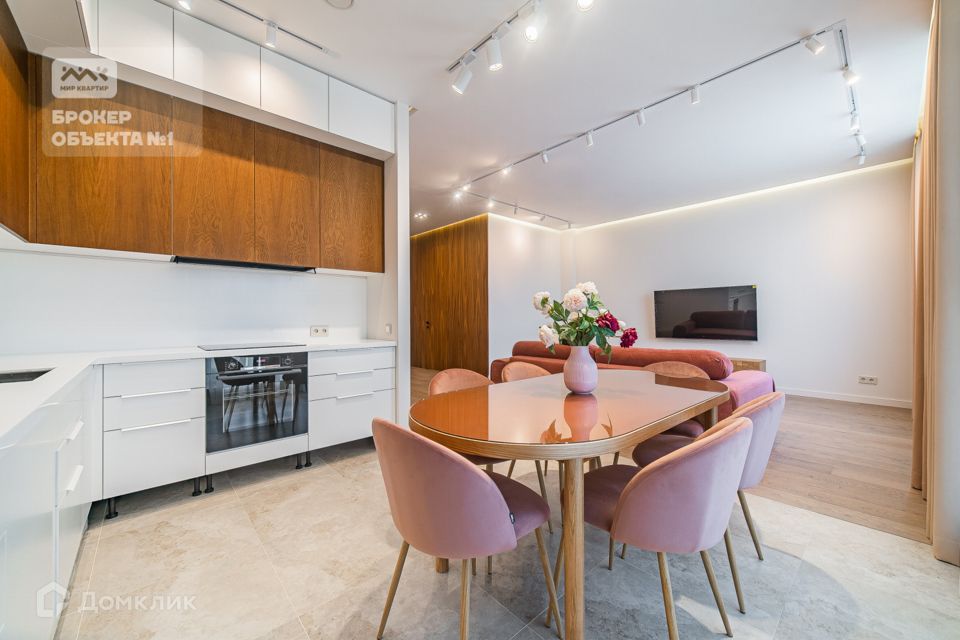 Сдаётся 3-комнатная квартира, 110 м²