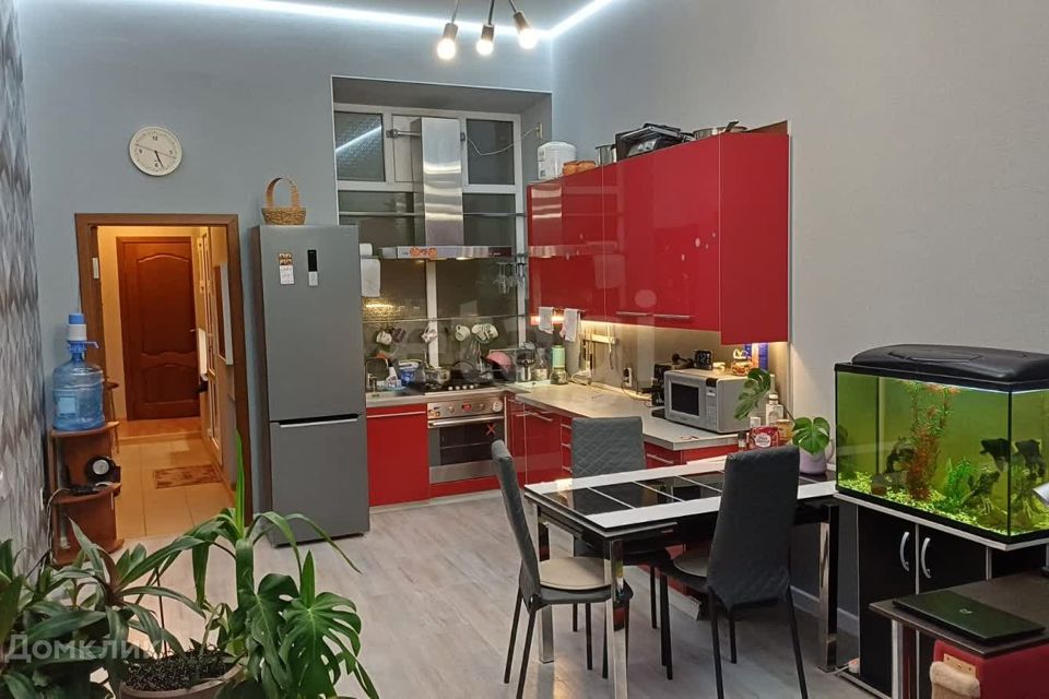 Продаётся 2-комнатная квартира, 62 м²