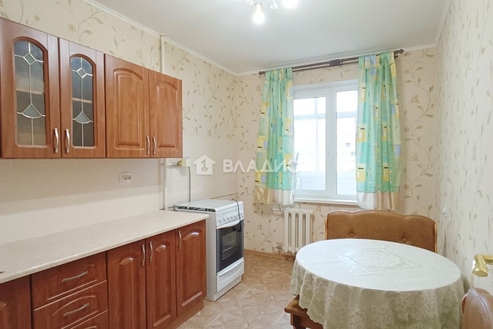 Сдаётся 2-комнатная квартира, 55.5 м²