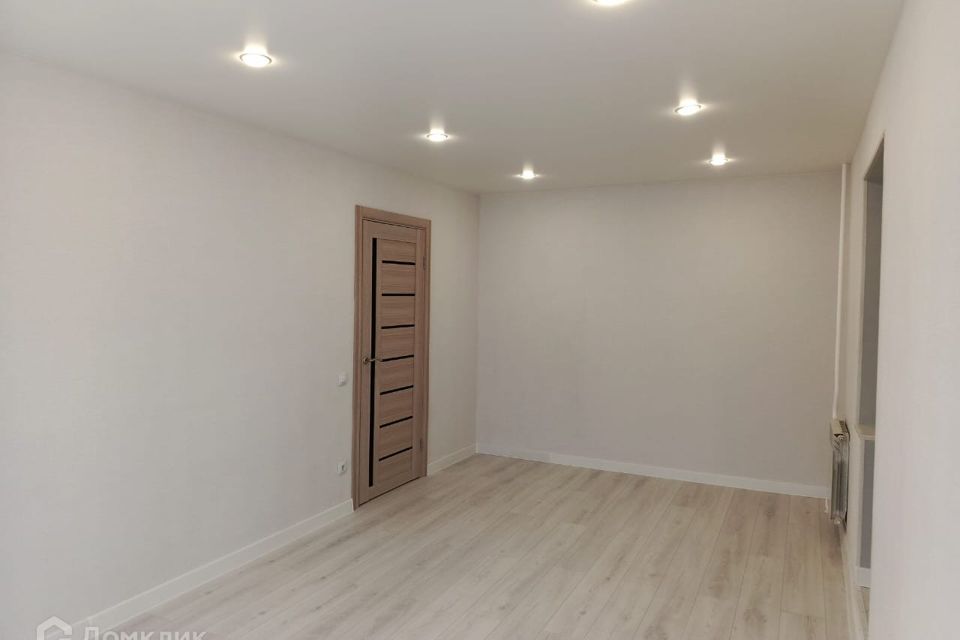 Продаётся 1-комнатная квартира, 44.2 м²