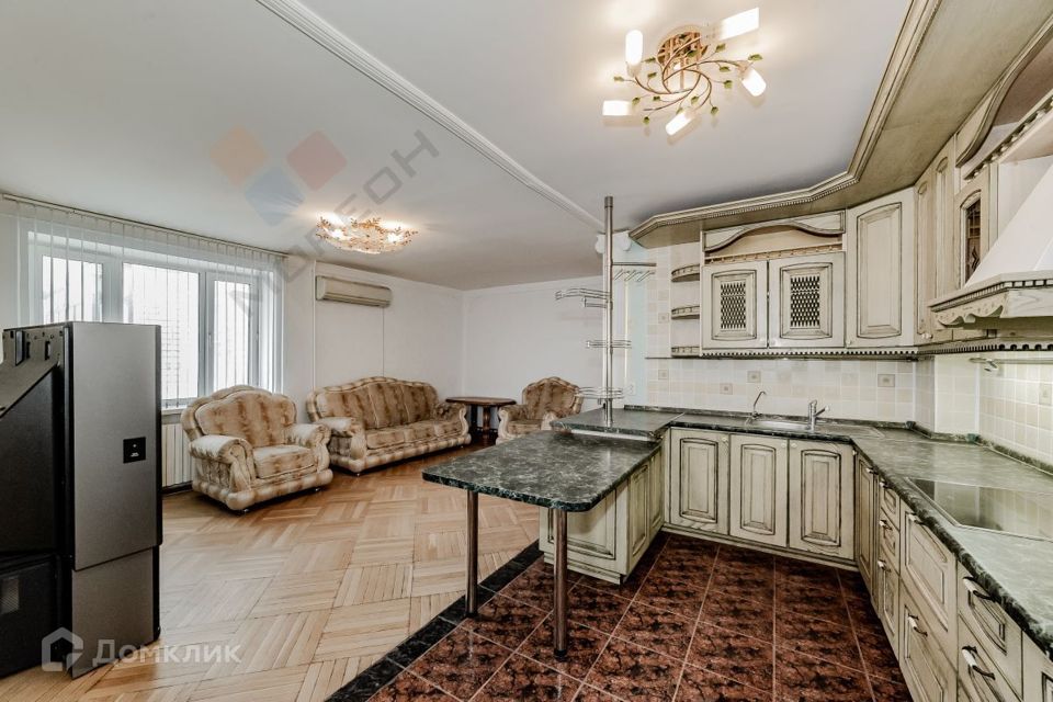 Продаётся 3-комнатная квартира, 66.4 м²