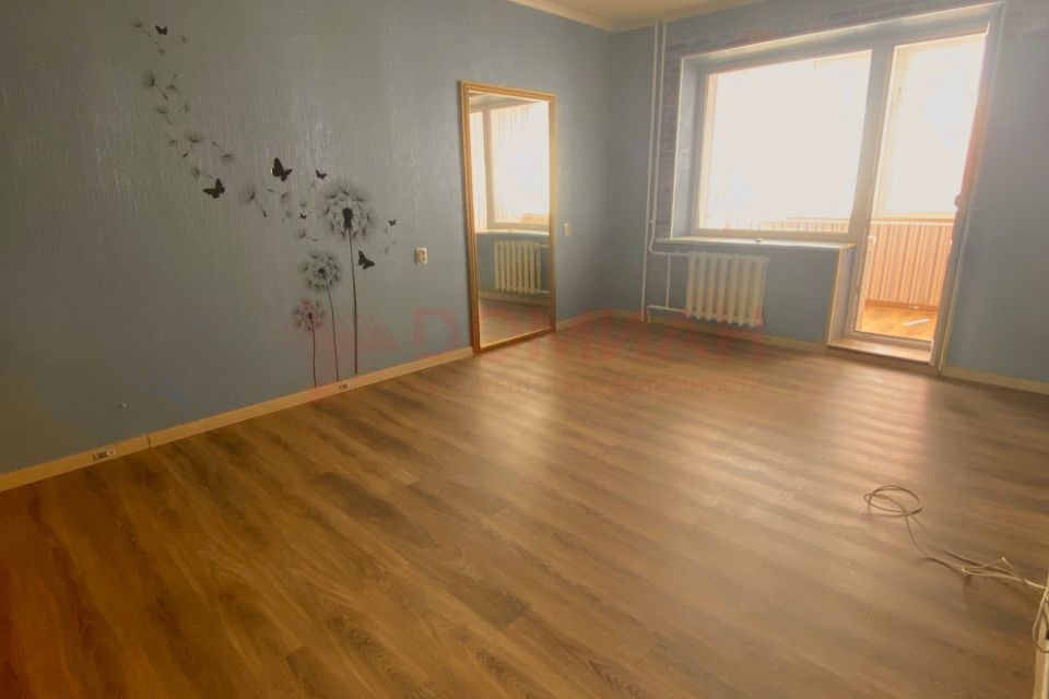 Продаётся 1-комнатная квартира, 37.3 м²