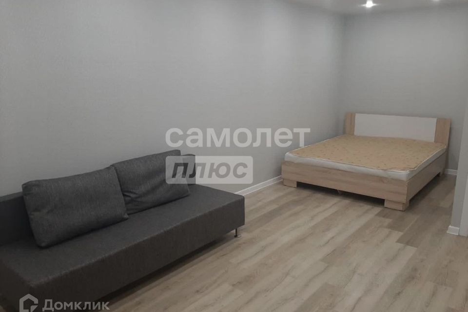 Сдаётся 1-комнатная квартира, 42 м²
