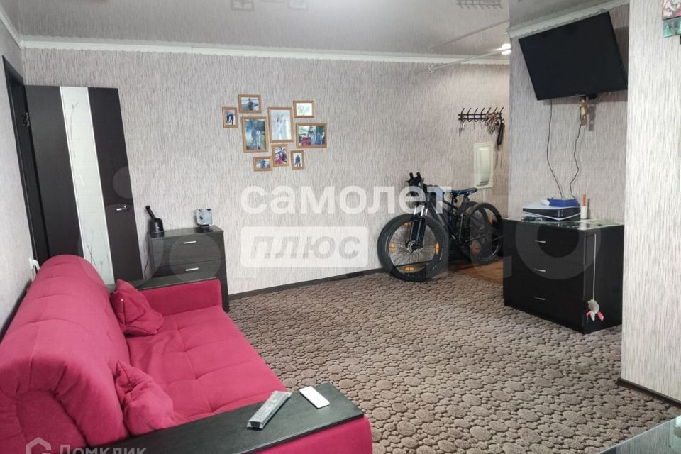 Продаётся 2-комнатная квартира, 42 м²