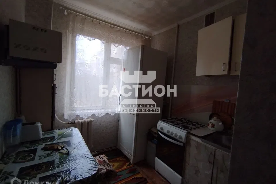 Продаётся 2 комнаты в 2-комн. квартире, 16 м²