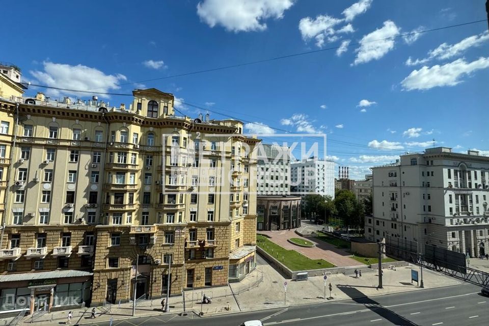 Продаётся комната в 3-комн. квартире, 16.8 м²