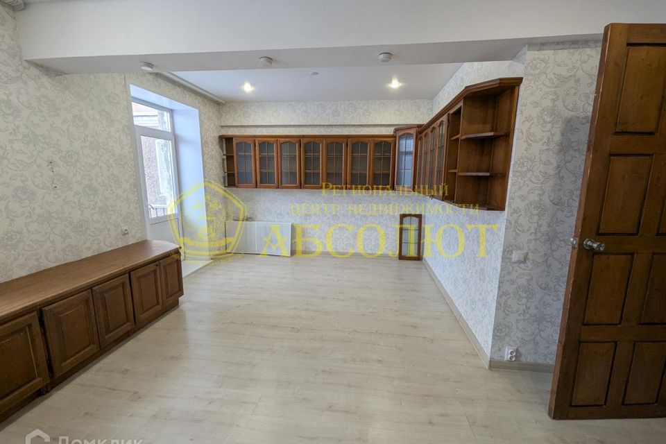 Продаётся 3-комнатная квартира, 87 м²
