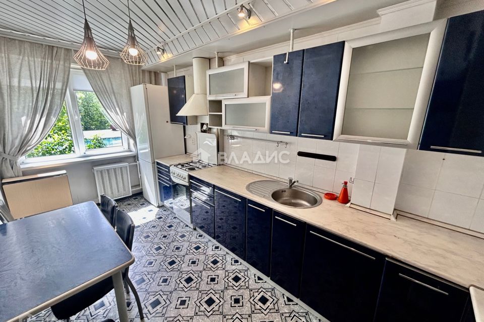 Продаётся 3-комнатная квартира, 65 м²