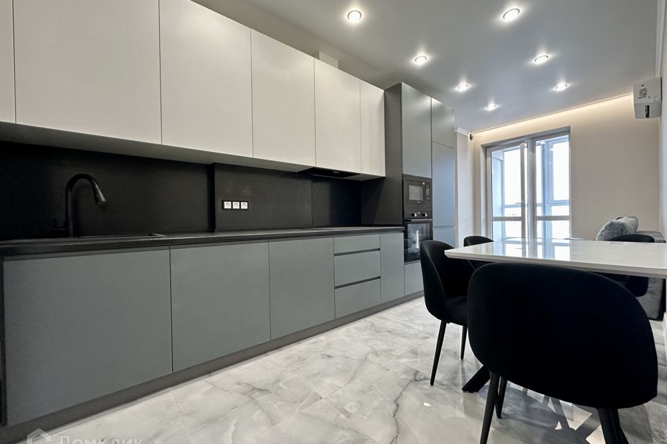Продаётся 2-комнатная квартира, 57.3 м²