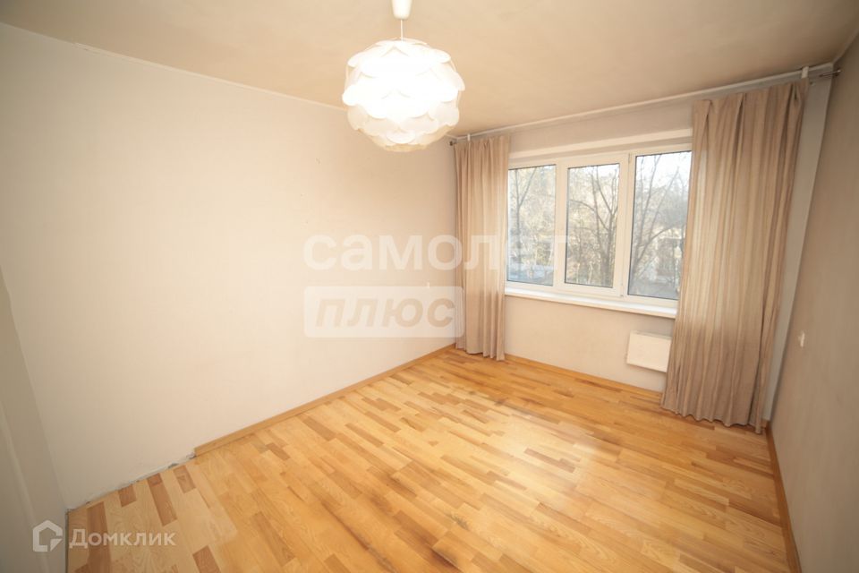 Продаётся 3-комнатная квартира, 62.7 м²