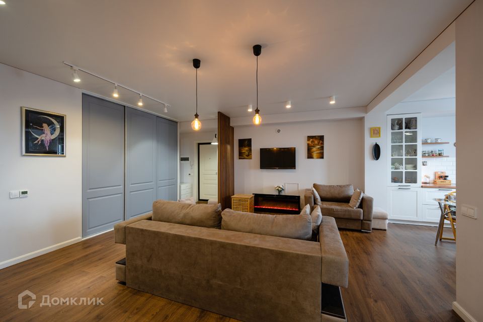 Продаётся 4-комнатная квартира, 86.7 м²