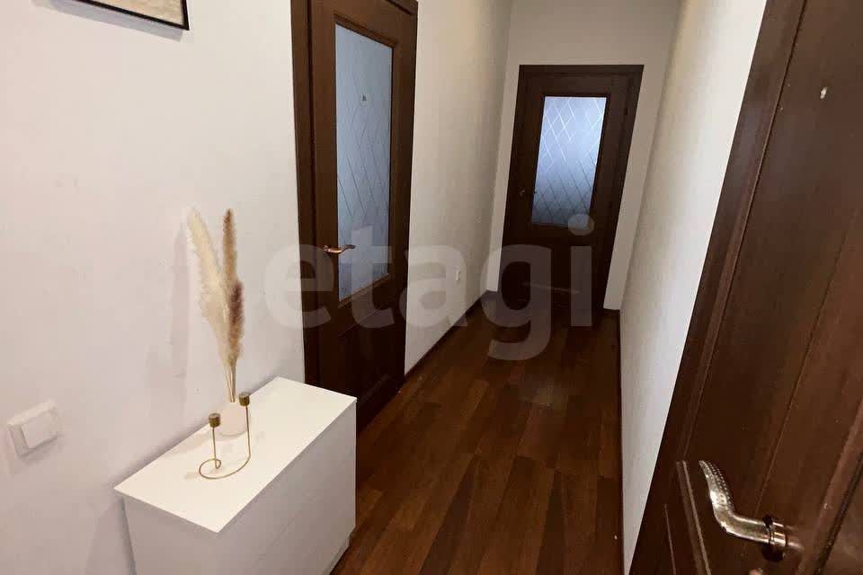 Продаётся 2-комнатная квартира, 60 м²