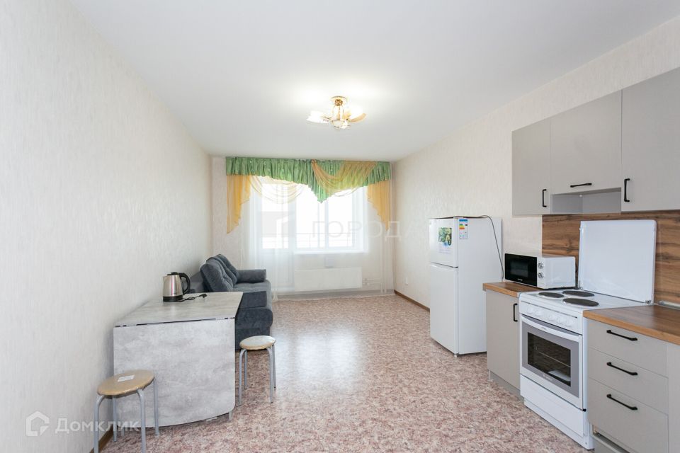 Сдаётся 3-комнатная квартира, 83 м²