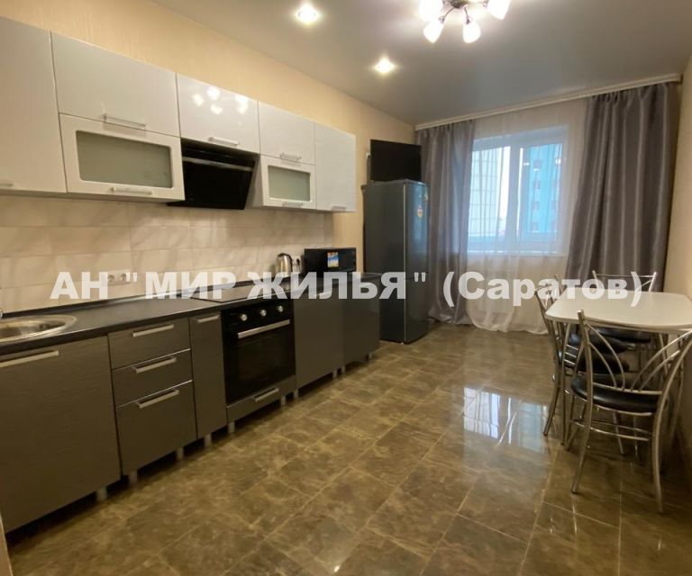Сдаётся 3-комнатная квартира, 85 м²