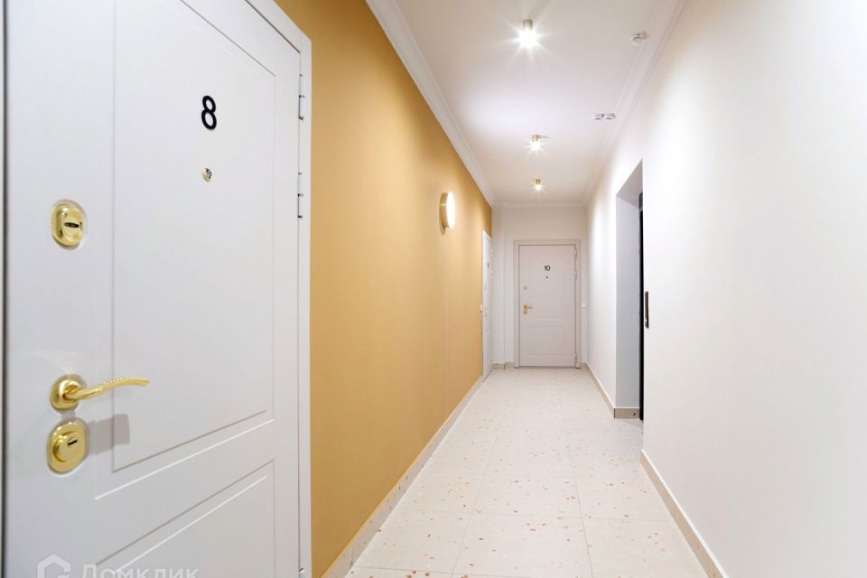 Продаётся 2-комнатная квартира, 63.5 м²