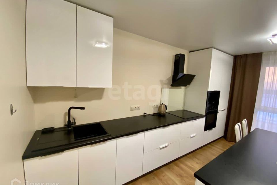 Продаётся 2-комнатная квартира, 57.1 м²