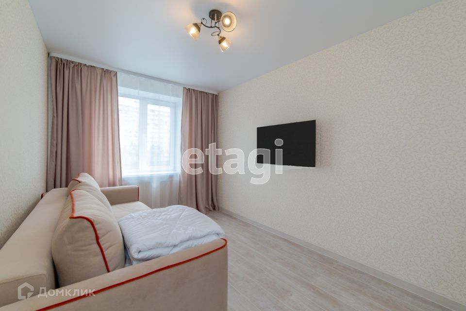 Продаётся 4-комнатная квартира, 65.9 м²