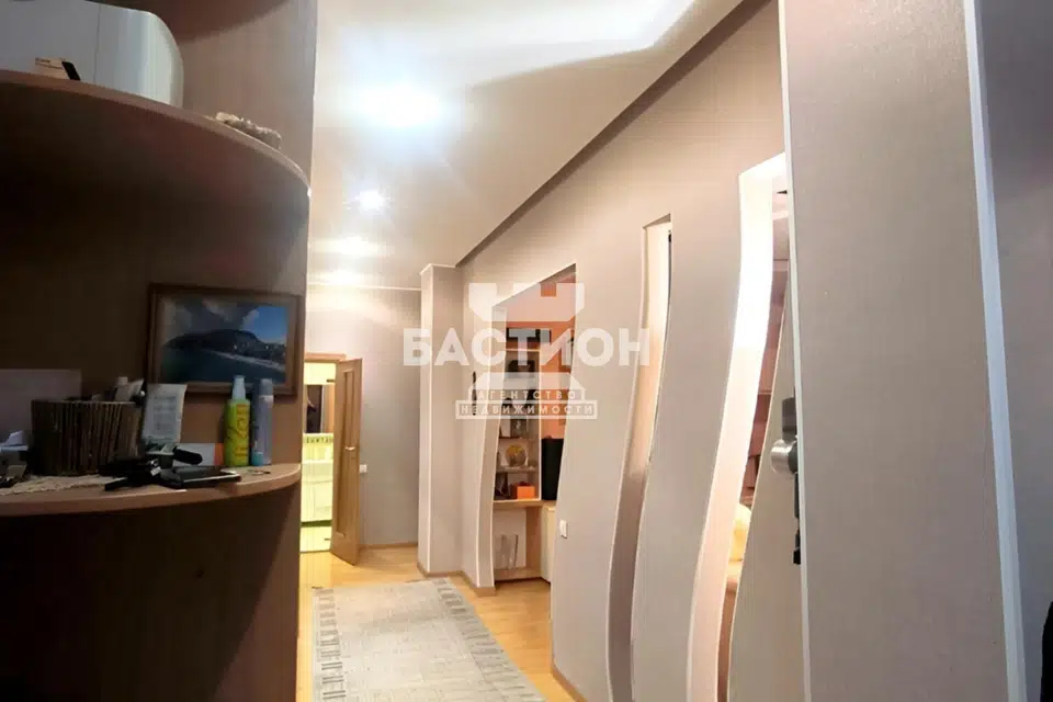 Продаётся 3-комнатная квартира, 93.7 м²