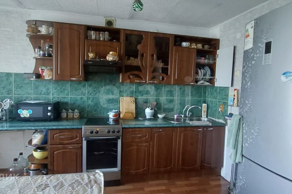 Продаётся 4-комнатная квартира, 76.3 м²