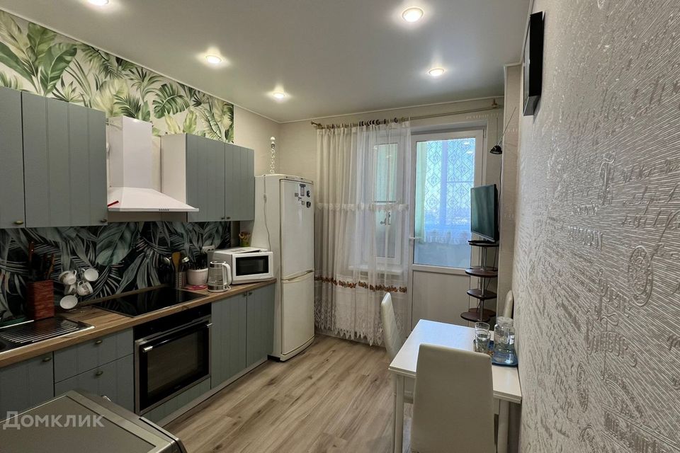 Продаётся 2-комнатная квартира, 50.7 м²