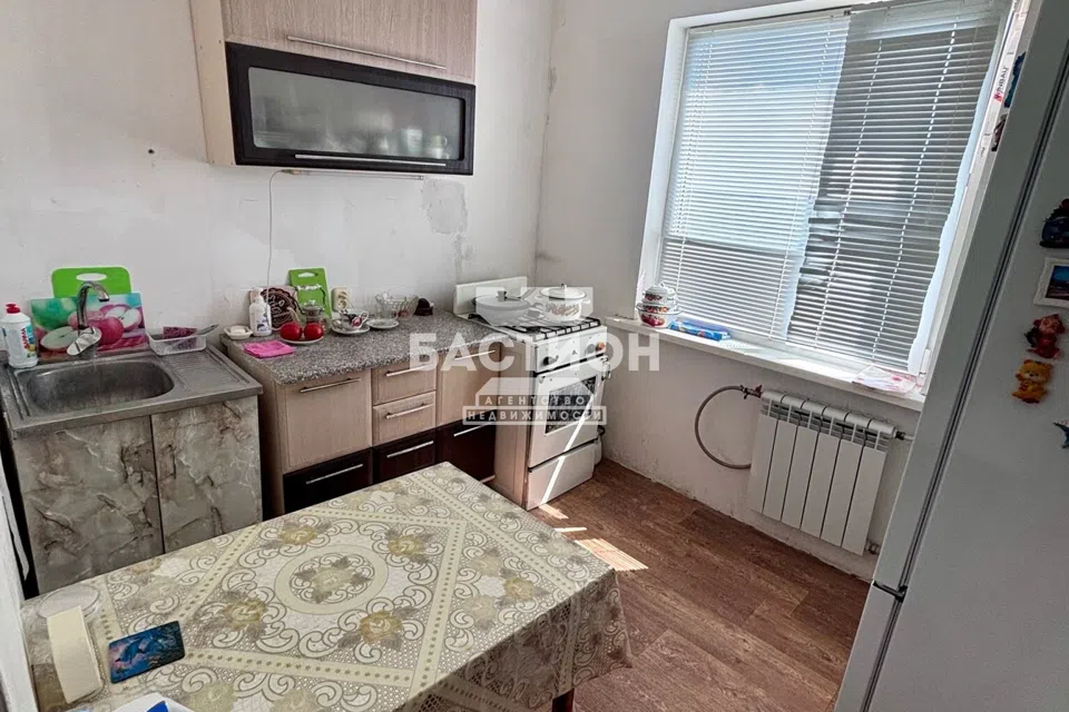 Продаётся 2-комнатная квартира, 55.6 м²