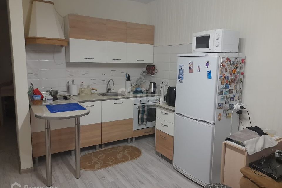 Продаётся 1-комнатная квартира, 39.6 м²